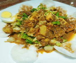 Vegetable Salad with Peanut Sauce